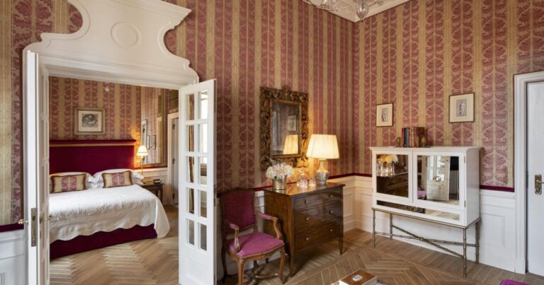 heritagesuite-room-in-florence-helvetiabristol